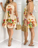 Vestido estampado tropical Bella Verão.