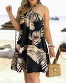 Vestido estampado tropical Bella Verão.