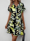 Vestido floral de manga curta