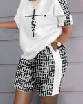 Conjunto Feminino Estampado — Blusa Manga Curta + Shorts com Bolsos