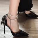 Sapato feminino de salto Stileto. Ideal para casamentos e aniversários