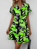 Vestido floral de manga curta